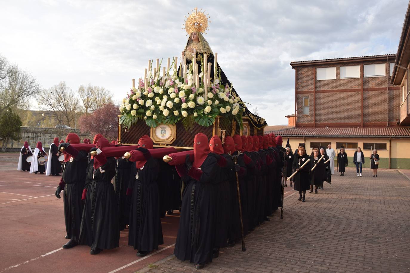 Semana Santa histórica en Guardo