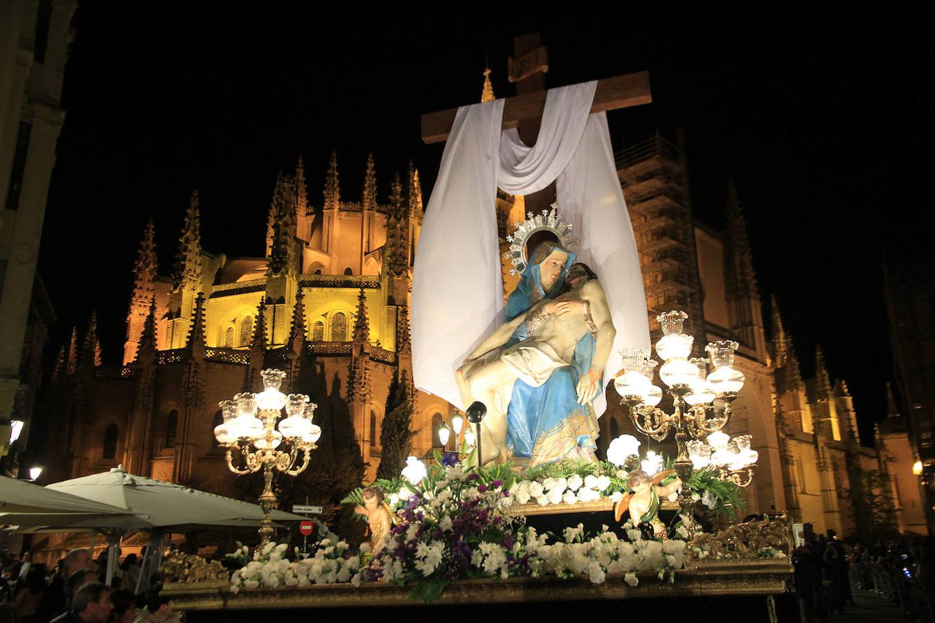 Las mejores imágenes de la Procesión del Viernes Santo