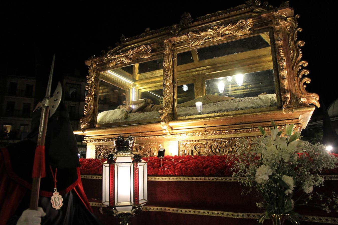 Las mejores imágenes de la Procesión del Viernes Santo