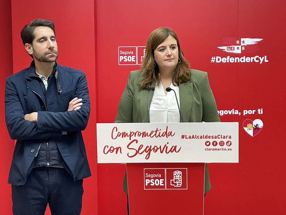 Miguel Merino y Clara Martín, durante la rueda de prensa.