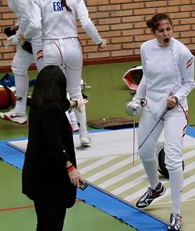 Imagen secundaria 2 - Santa Teresa de Ávila se hace con el oro en sable en un inicio de dominio madrileño