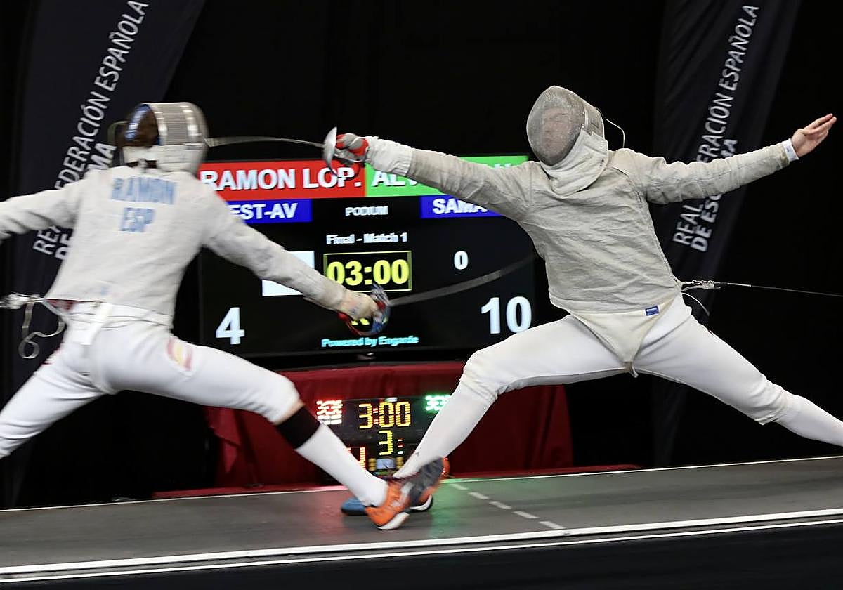 Uno de los combates de la jornada inaugural.