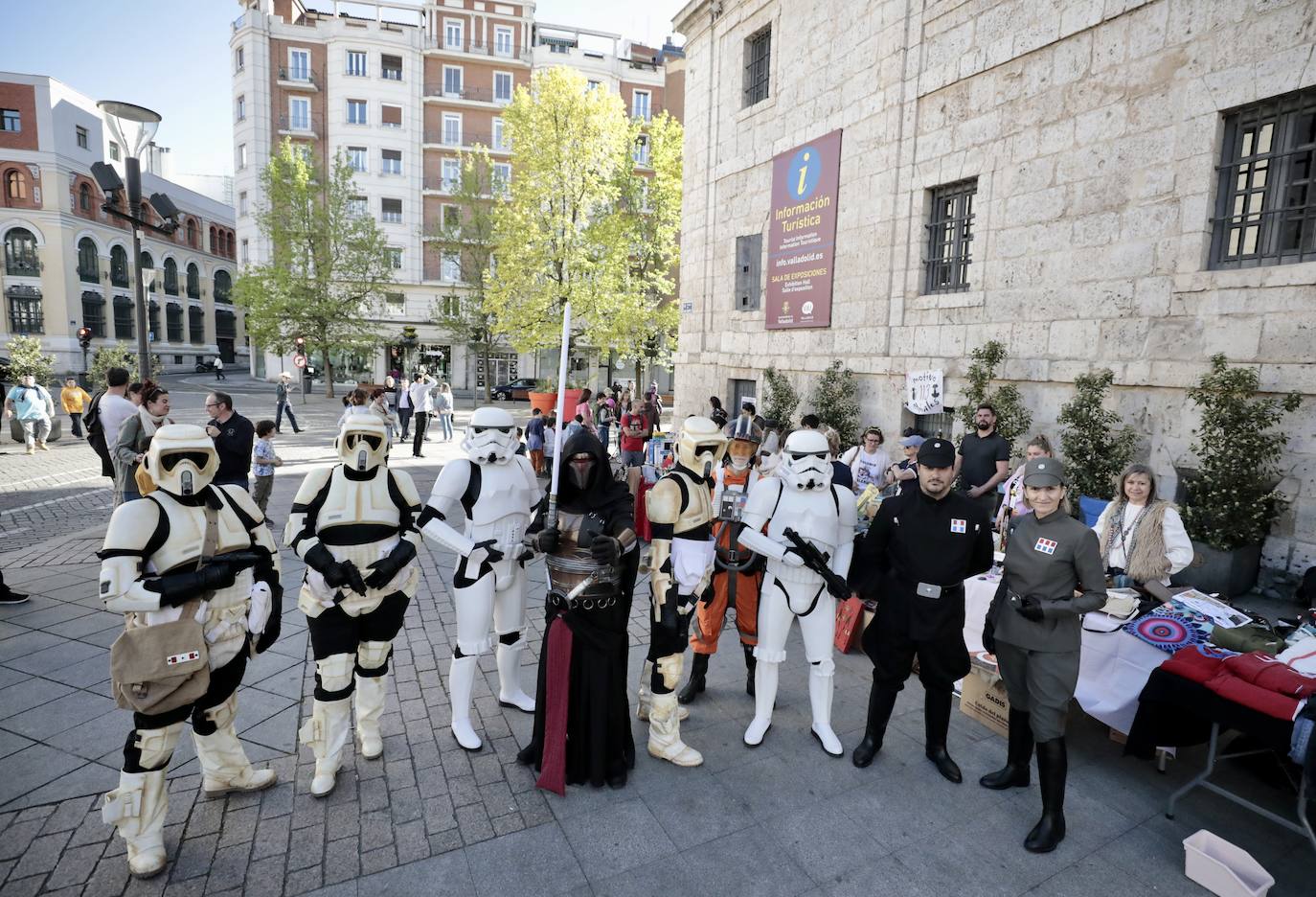 Jornada solidaria por la protección de animales abandonados en Valladolid