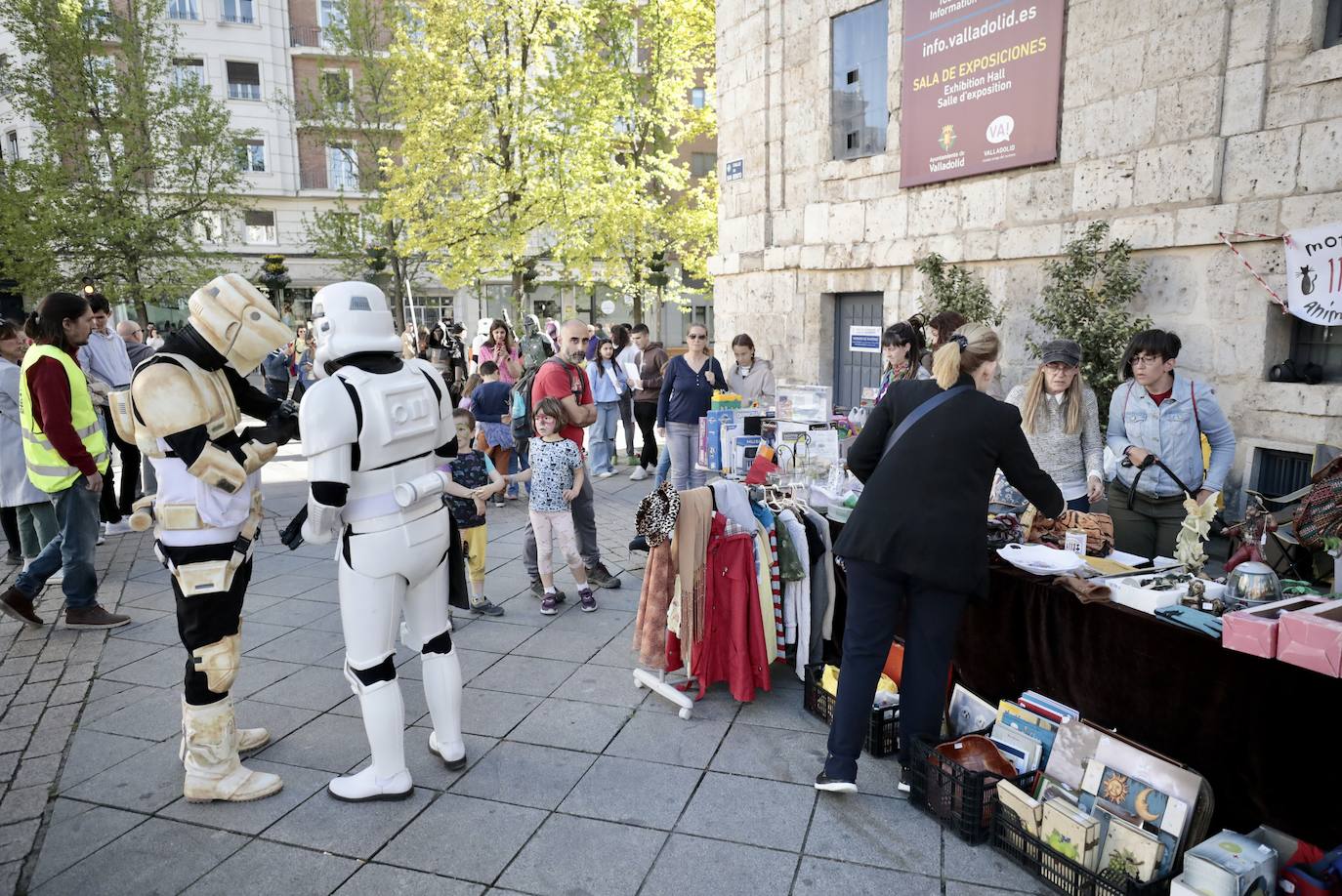 Jornada solidaria por la protección de animales abandonados en Valladolid