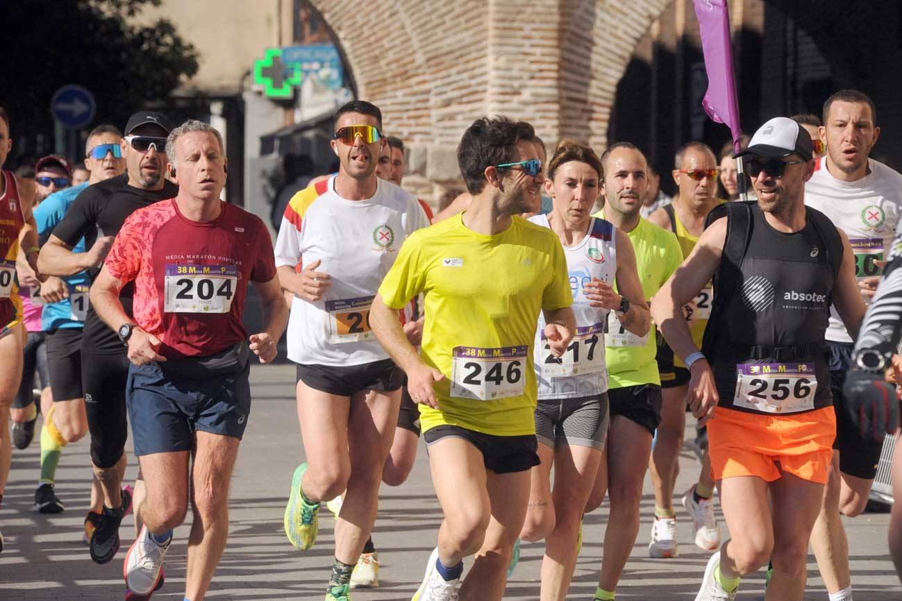 La Media Maratón de Medina del Campo, en imágenes (1/3)