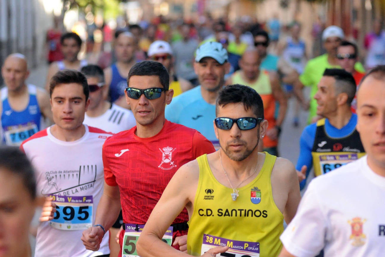 La Media Maratón de Medina del Campo, en imágenes (1/3)
