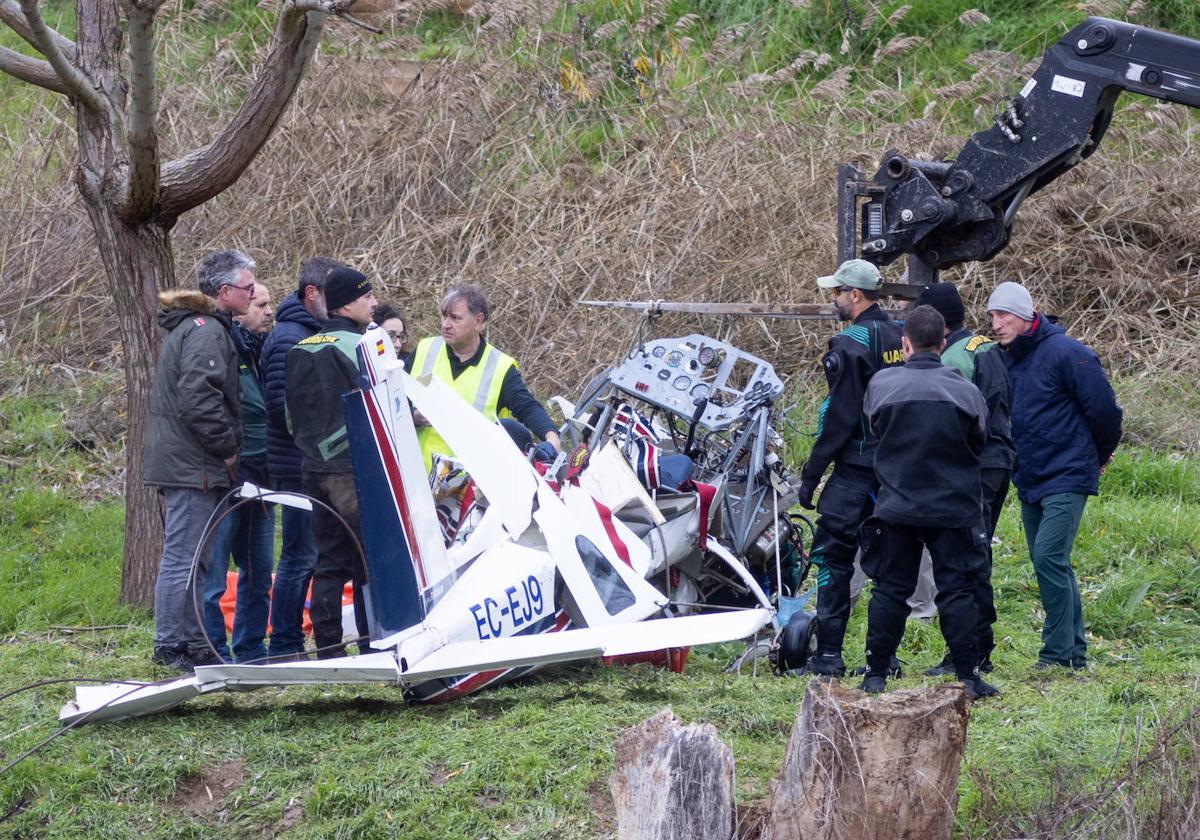 Rescate del ultraligero de las aguas del Duero.