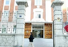 Consejería de Sanidad, en el paseo de Zorrilla de Valladolid.