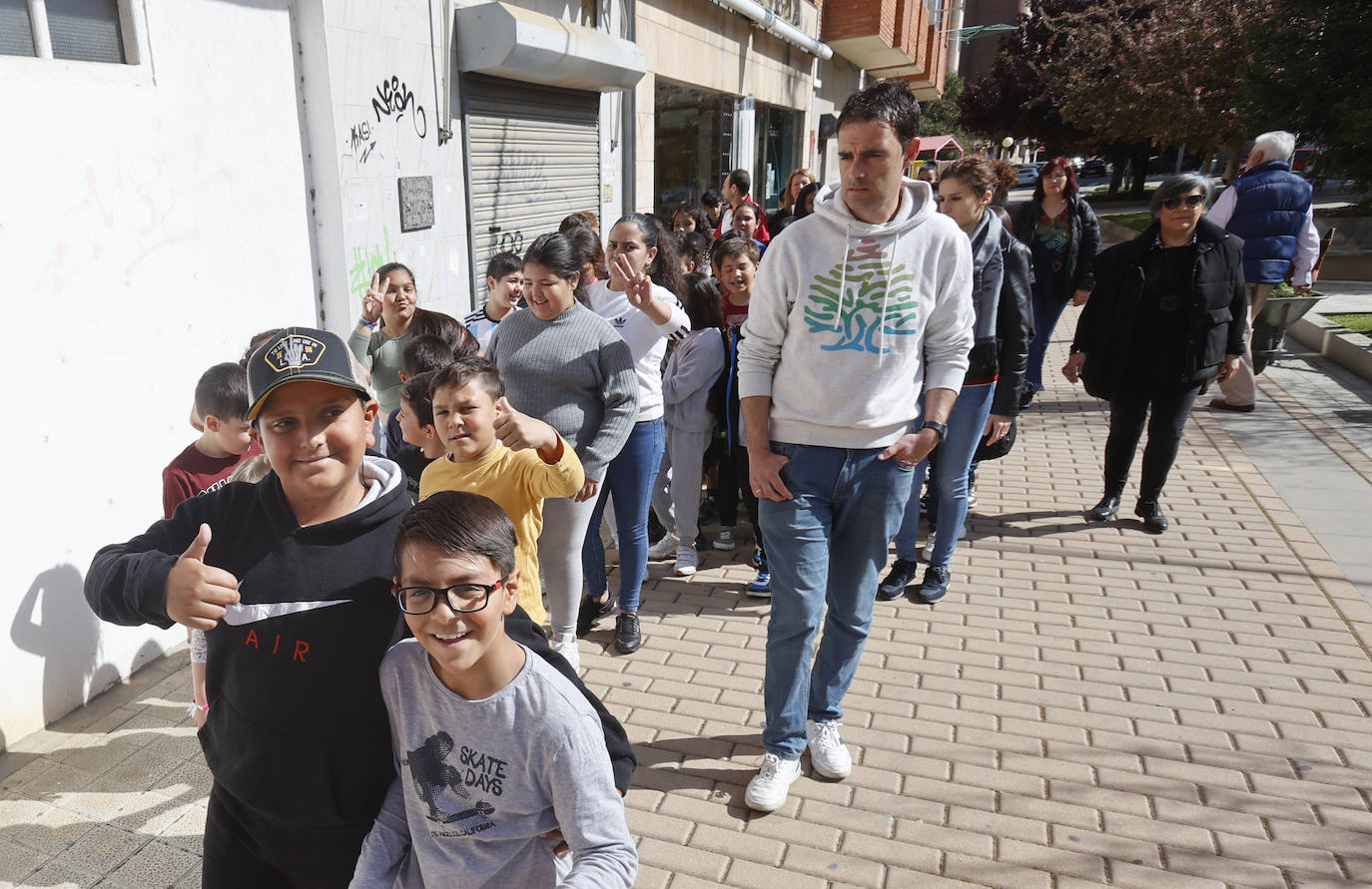 Alumnos palentinos celebran el Día de la Comunidad