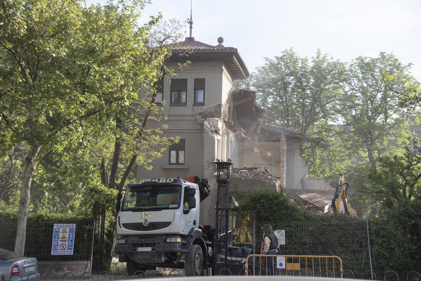 Fotografías: el derribo del chalé de Villa Estrella