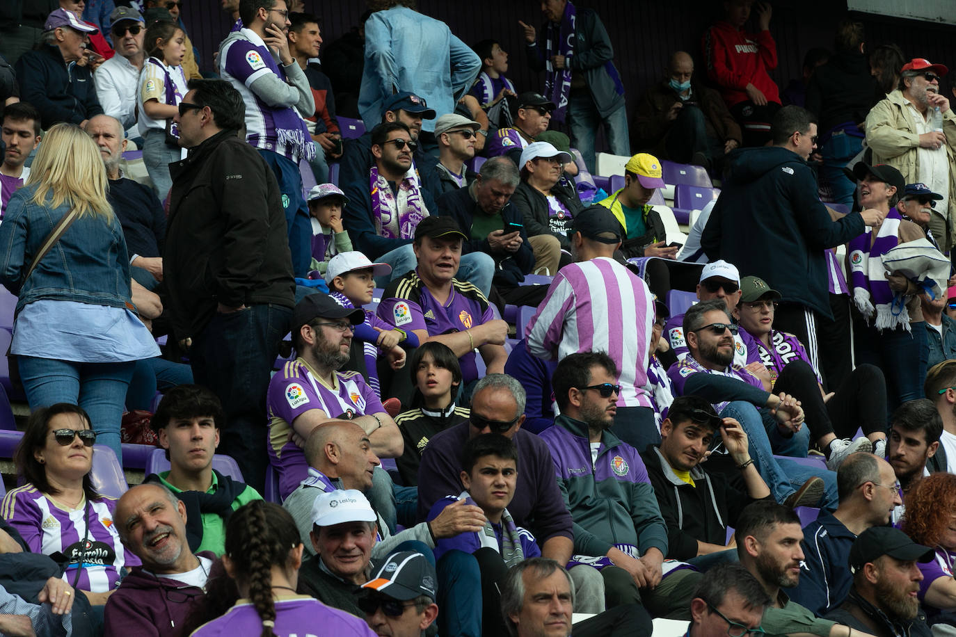 Búscate en la grada del José Zorrilla (4/6)