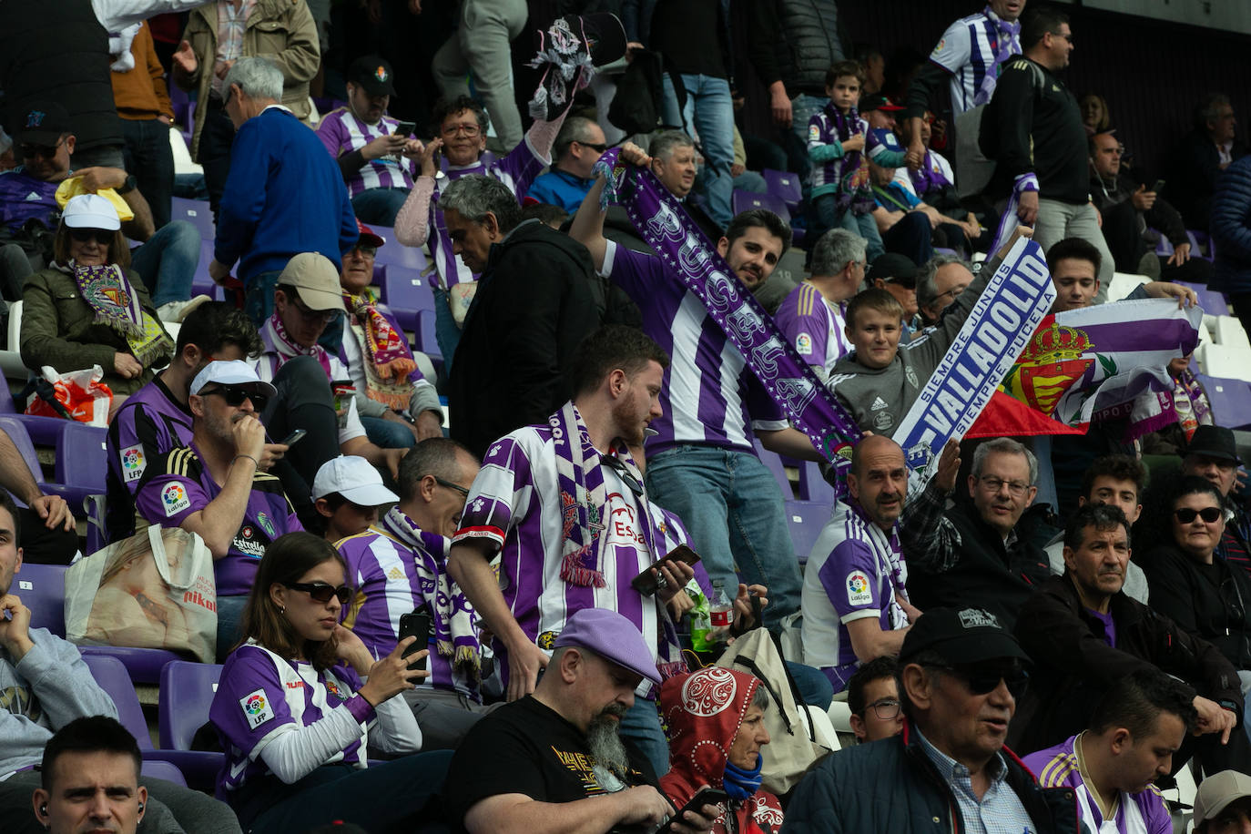 Búscate en la grada del José Zorrilla (4/6)