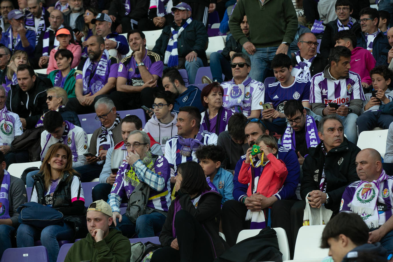 Búscate en la grada del José Zorrilla (5/6)