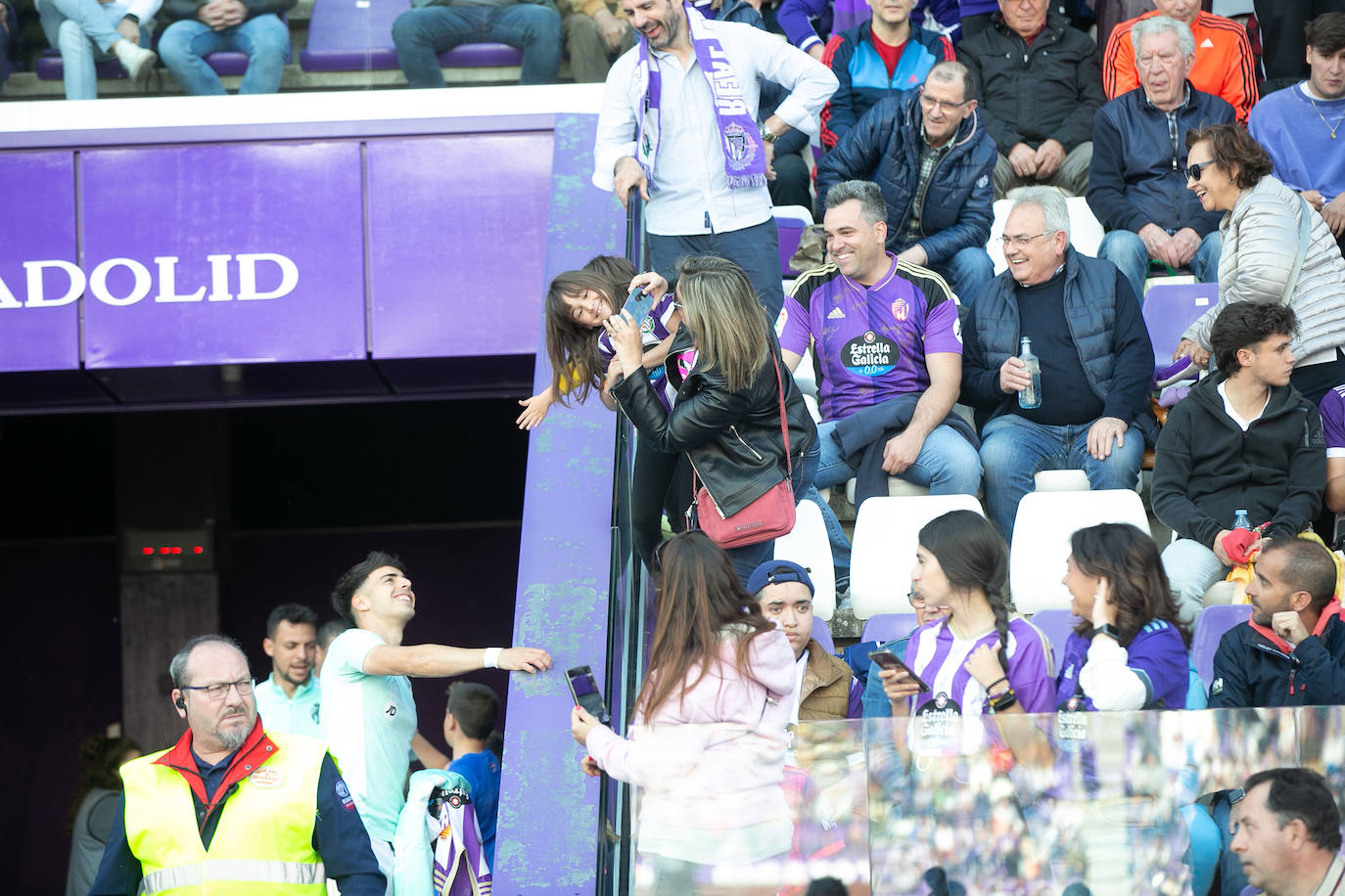 Búscate en la grada del José Zorrilla (6/6)