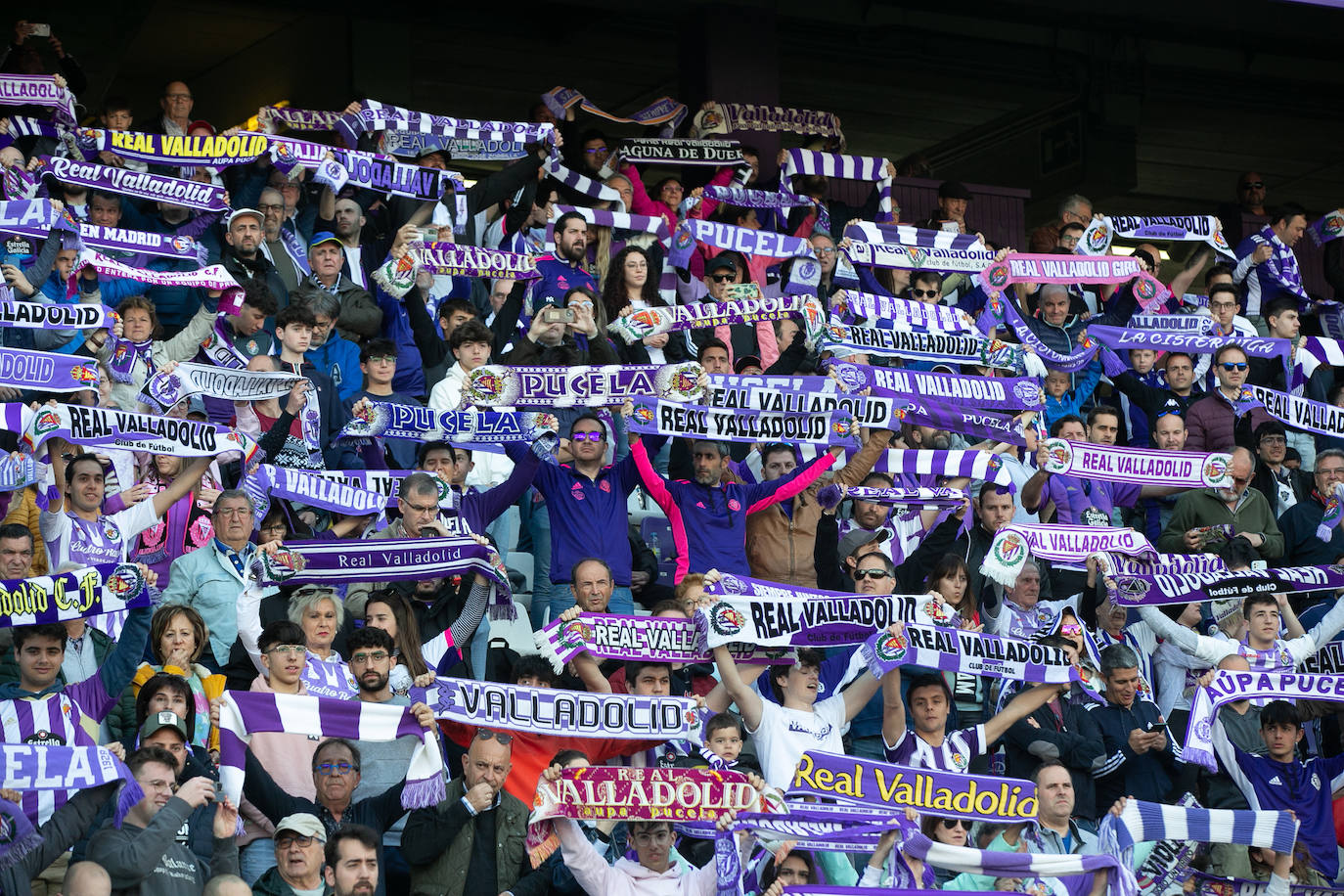 La afición del Pucela, en las gradas del estadio