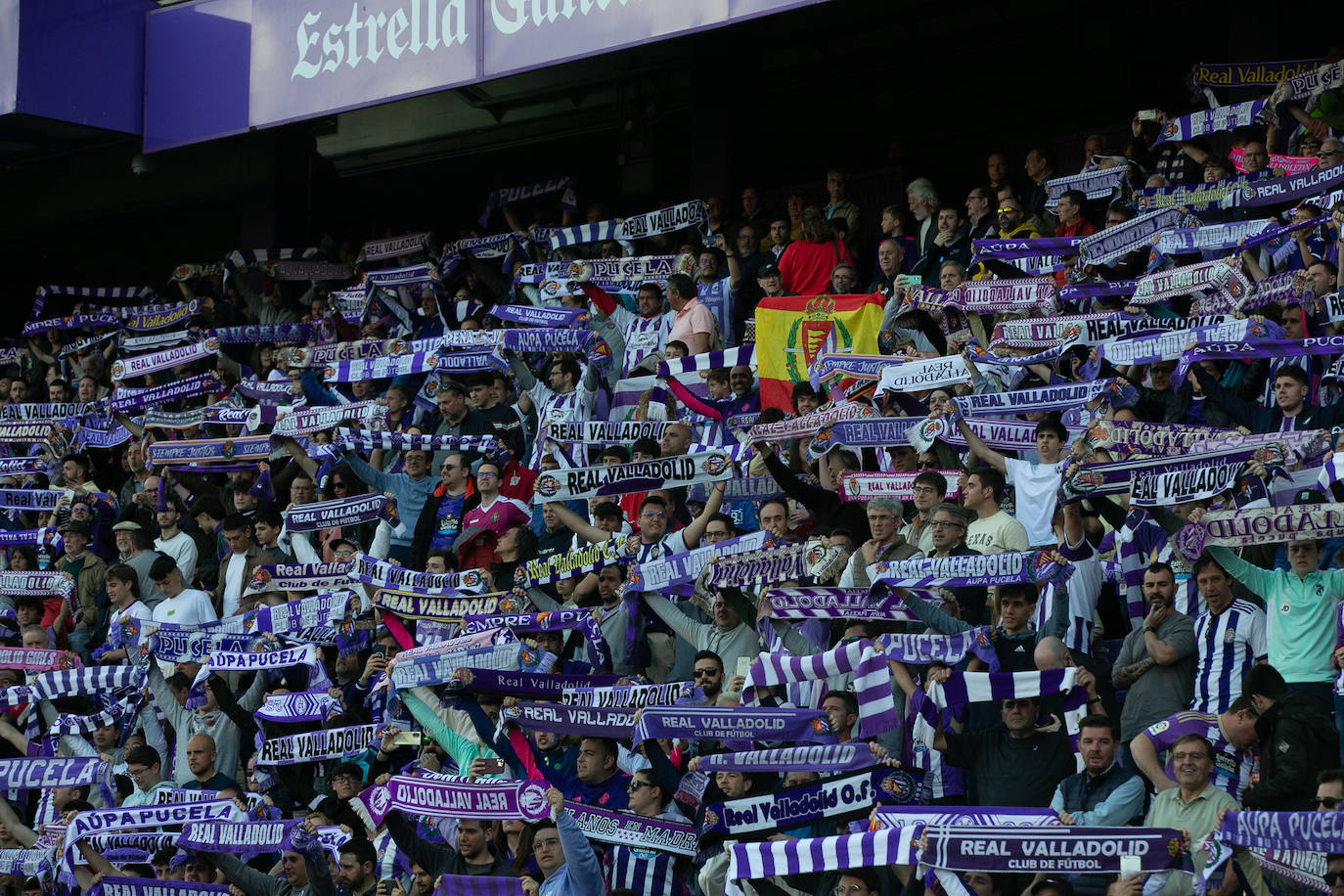 Búscate en la grada del José Zorrilla (6/6)
