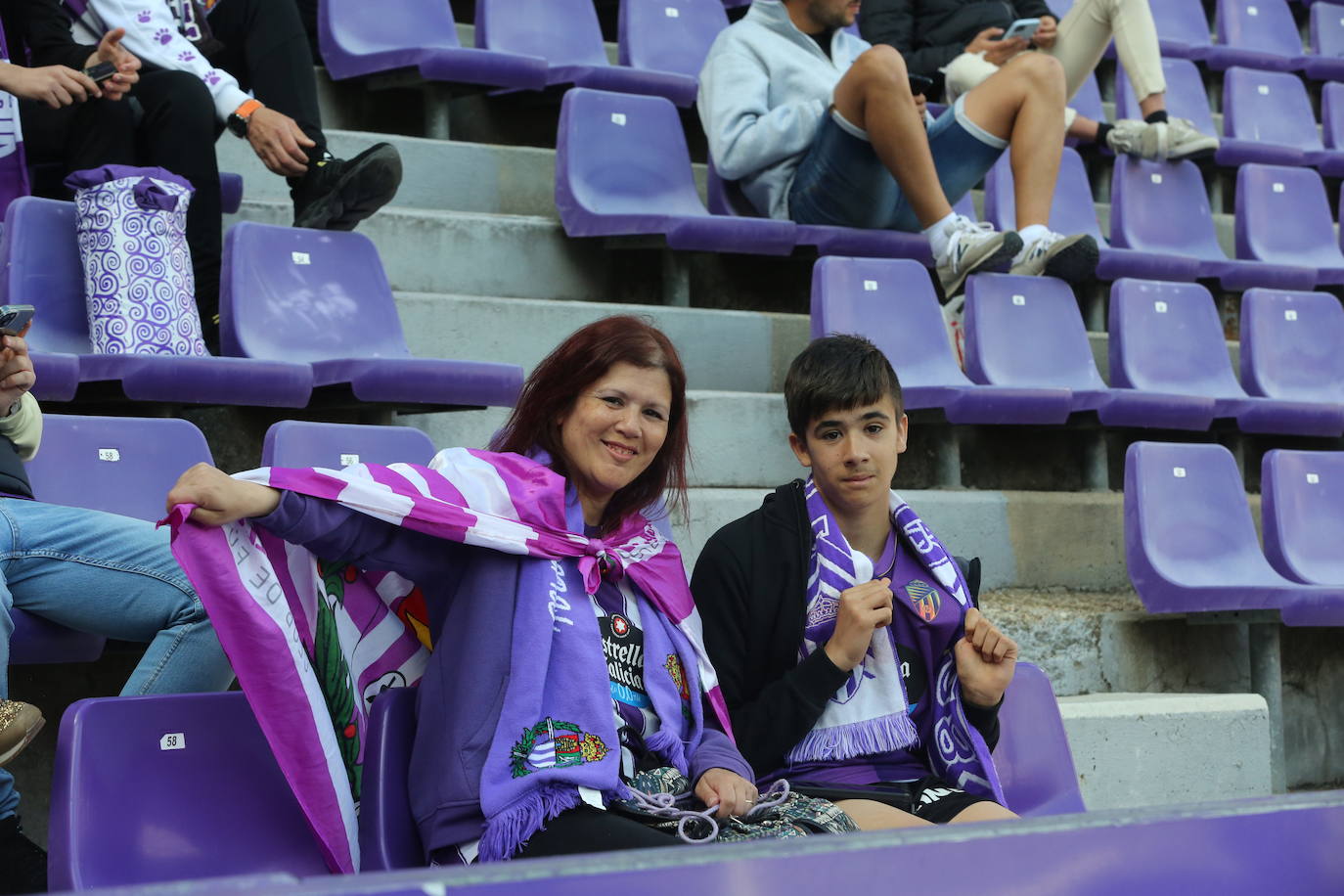 Búscate en la grada del José Zorrilla (1/6)