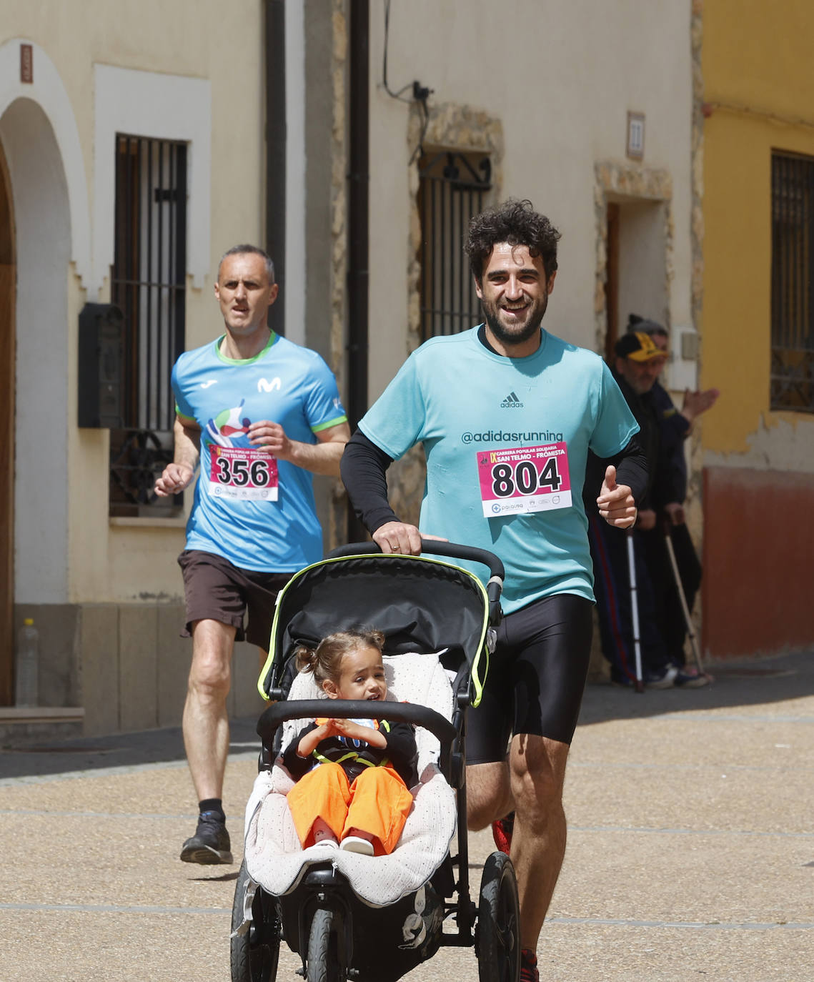 Más de 900 personas participan en la cita solidaria de Frómista