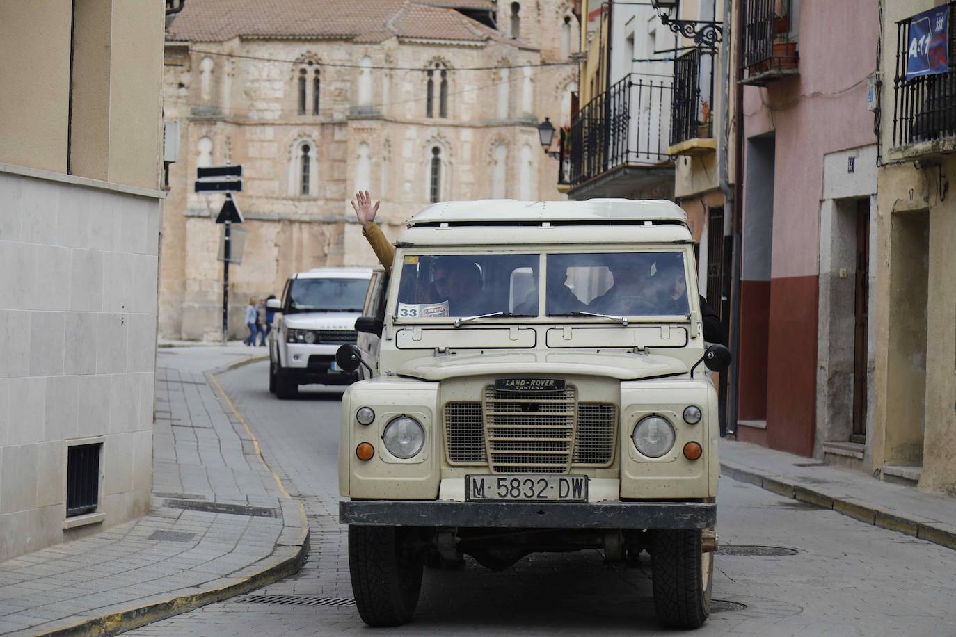 Concentración de Land Rover Santana en Peñafiel (Valladolid)