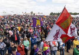 Celebración del Día de Castilla y León en la campa de Villalar.