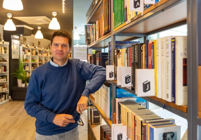 Juan Francisco García, en la librería Re-Read.