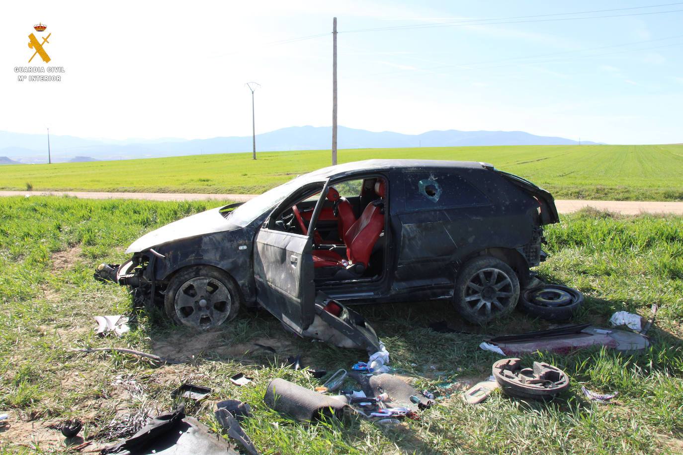 Estado del vehículo accidentado entre Valverde del Majano y el polígono Nicomedes García.