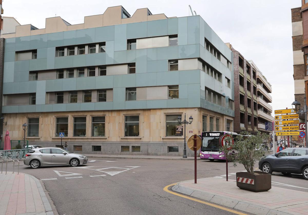 Asume un año de prisión por agarrar del cuello a otro hombre e intentar arrebatarle el móvil