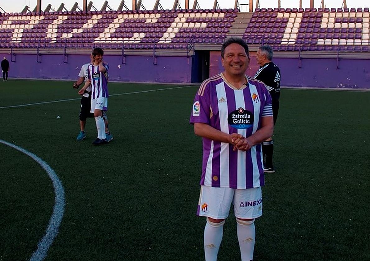 Eusebio Sacristán, en el partido con los veteranos del Real Valladolid en los Campos Anexos.