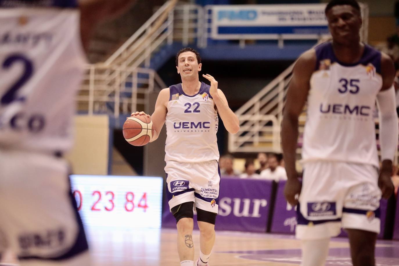 UEMC Real Valladolid Baloncesto 92 - 82 TAU Castelló