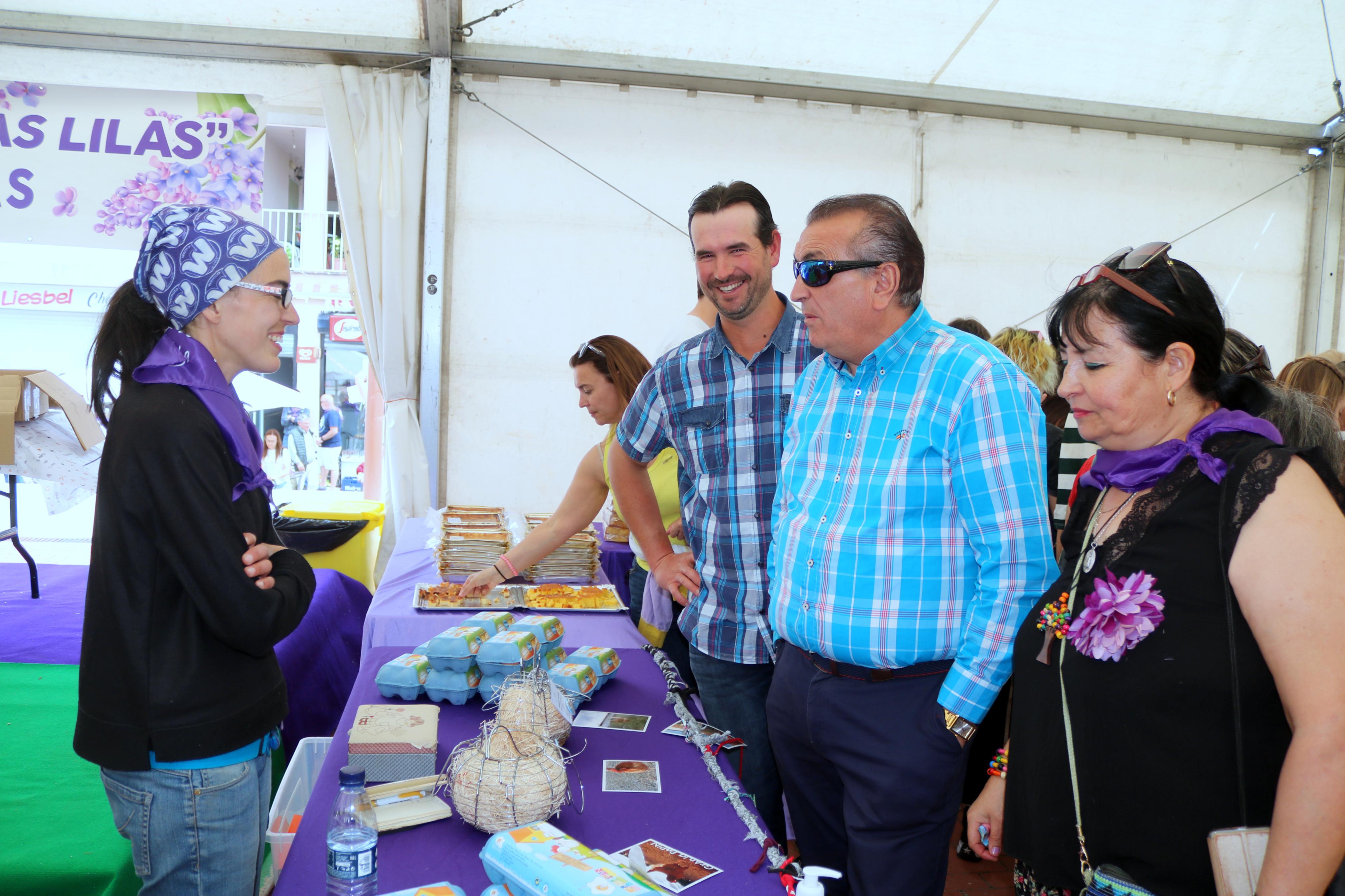 III Feria de &quot;Exaltación de las Lilas&quot; en Villaviudas