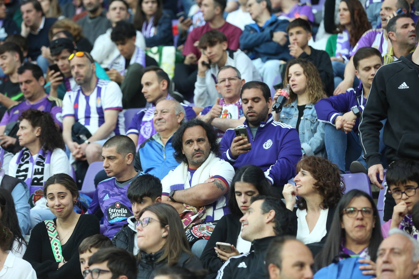 Búscate en la grada del Real Valladolid - Atlético de Madrid (1/3)