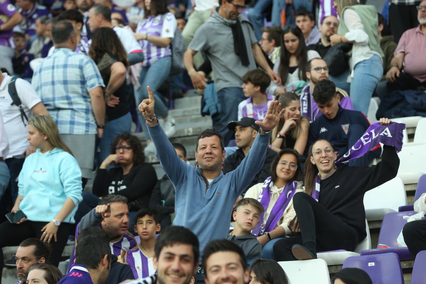 Búscate en la grada del Real Valladolid - Atlético de Madrid (1/3)