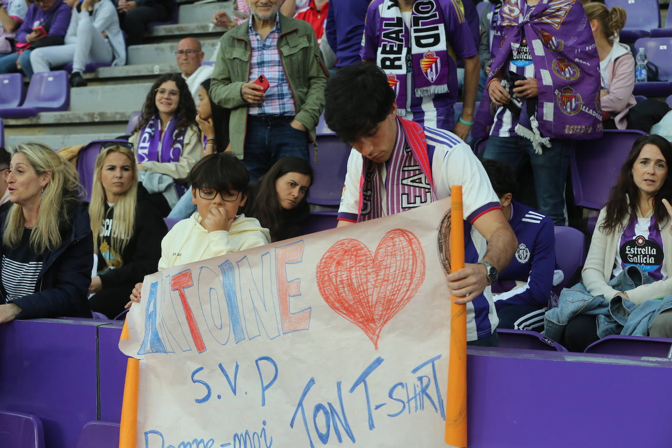 Búscate en la grada del Real Valladolid - Atlético de Madrid (1/3)