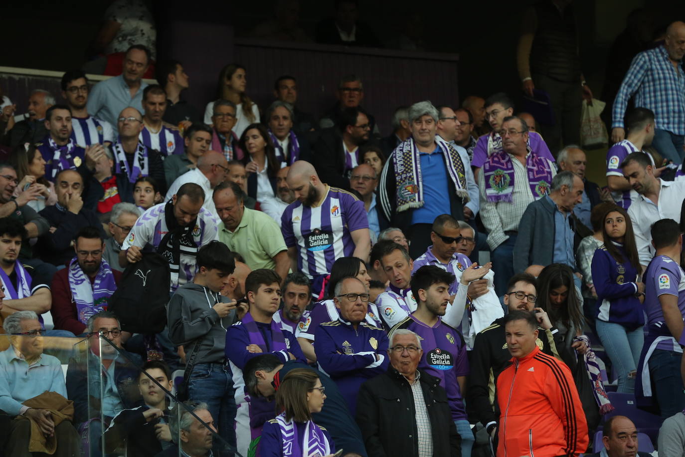 Búscate en la grada del Real Valladolid - Atlético de Madrid (3/3)