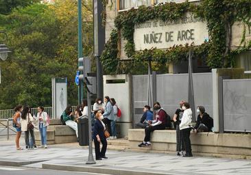 Investigan el aviso falso de una bomba en el instituto Núñez de Arce