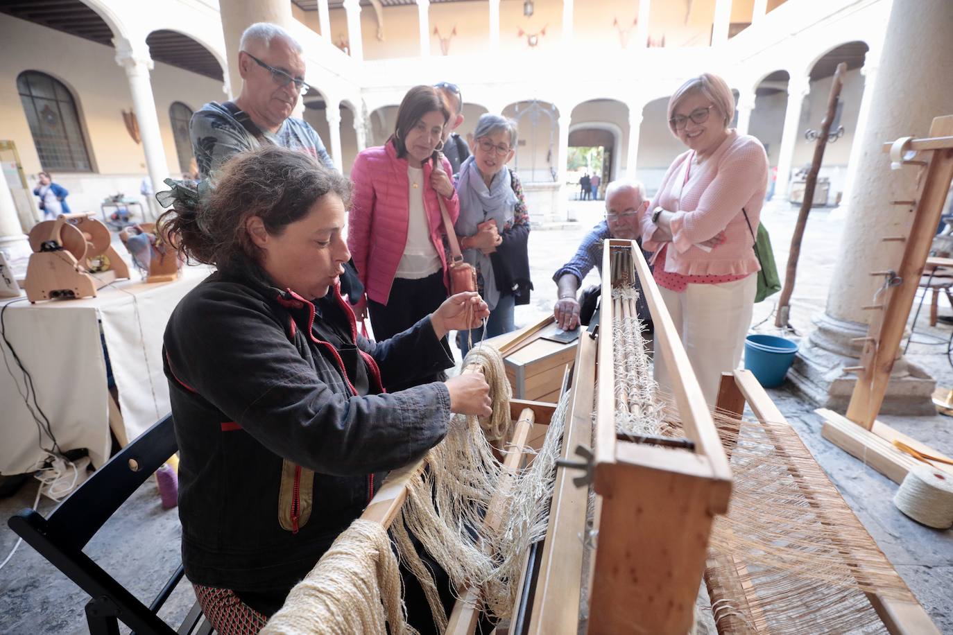 El Mercado Castellano toma la plaza de San Pablo en Valladolid