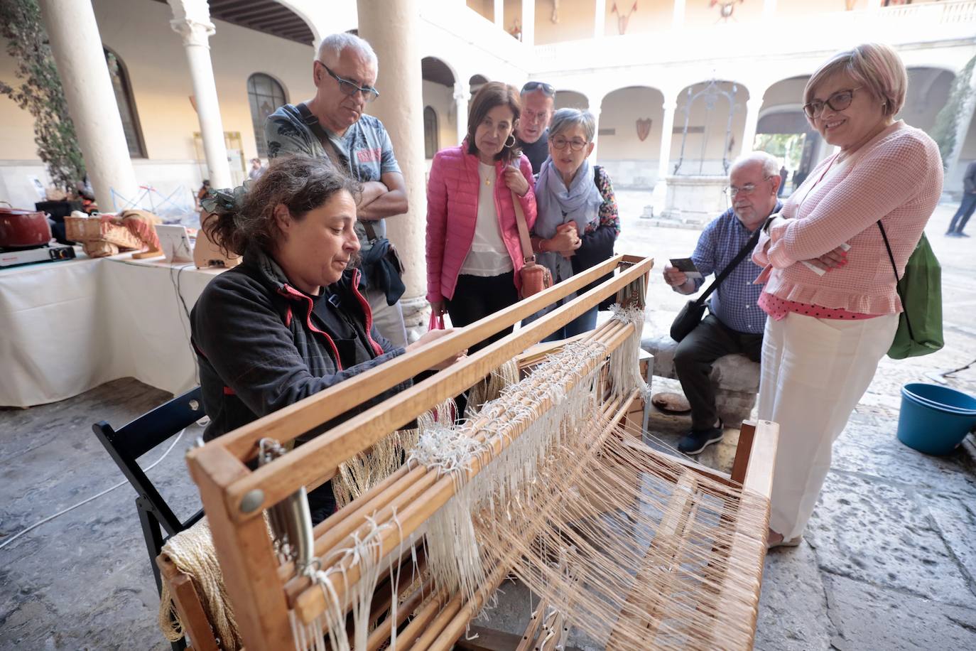 El Mercado Castellano toma la plaza de San Pablo en Valladolid