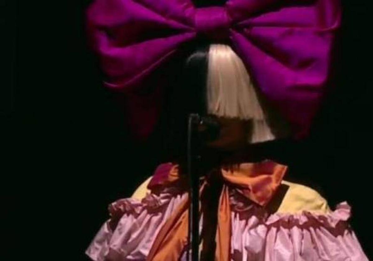 Sia en uno de sus conciertos.