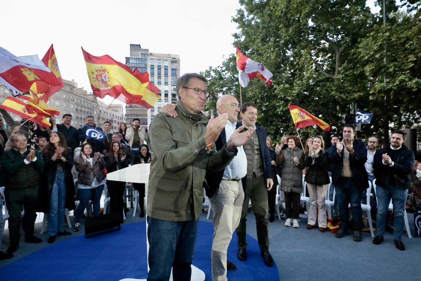 El mitin en Valladolid del PP, con Núñez Feijóo, en imágenes