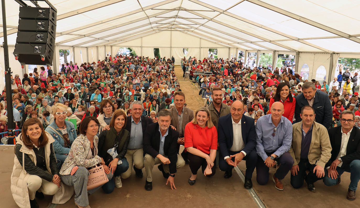 Fiesta de las Aulas Sociales y de Manualidades