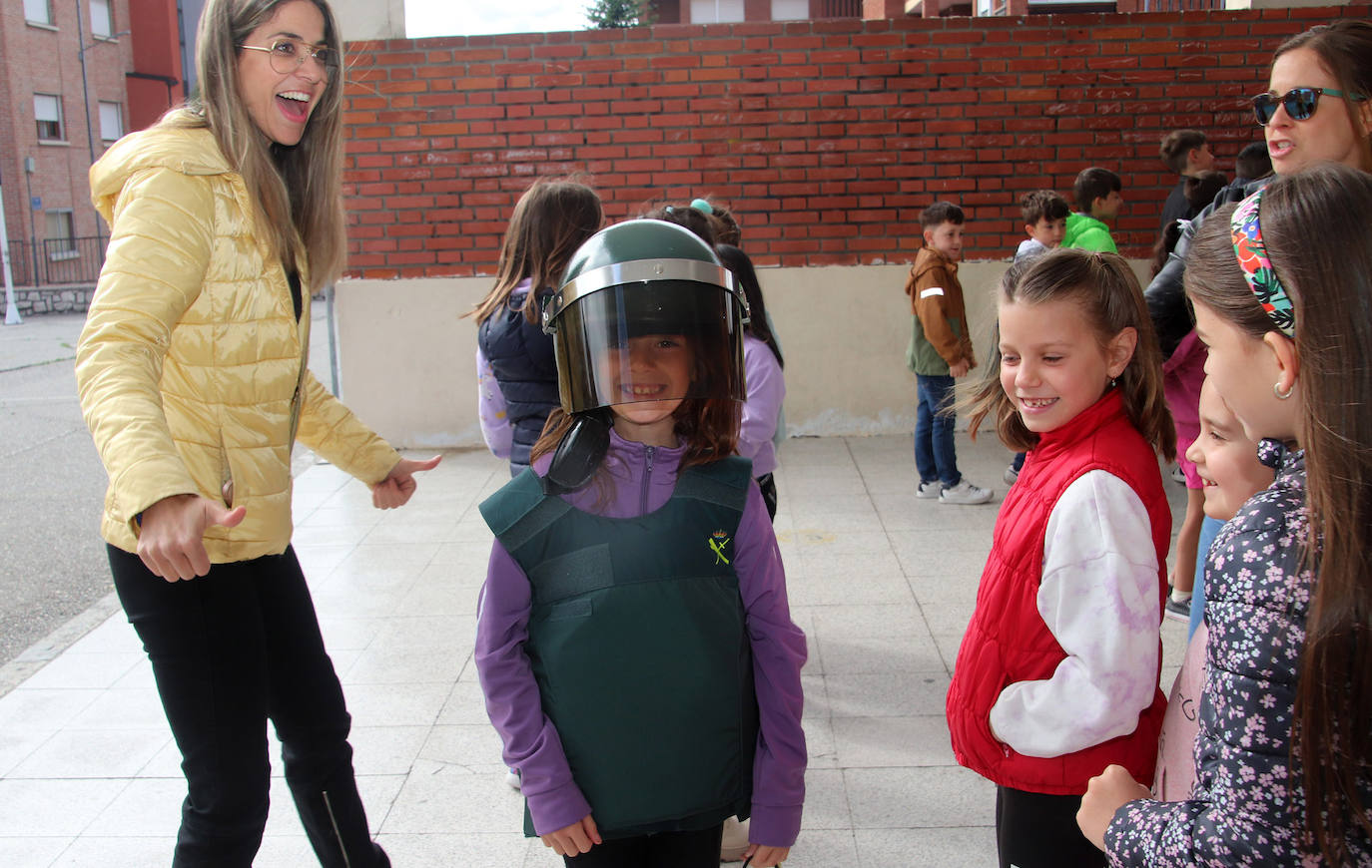 Exhibición de la Guardia Civil en Cuéllar