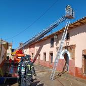 Los Bomberos sofocan un incendio en una vivienda de Villavicencio