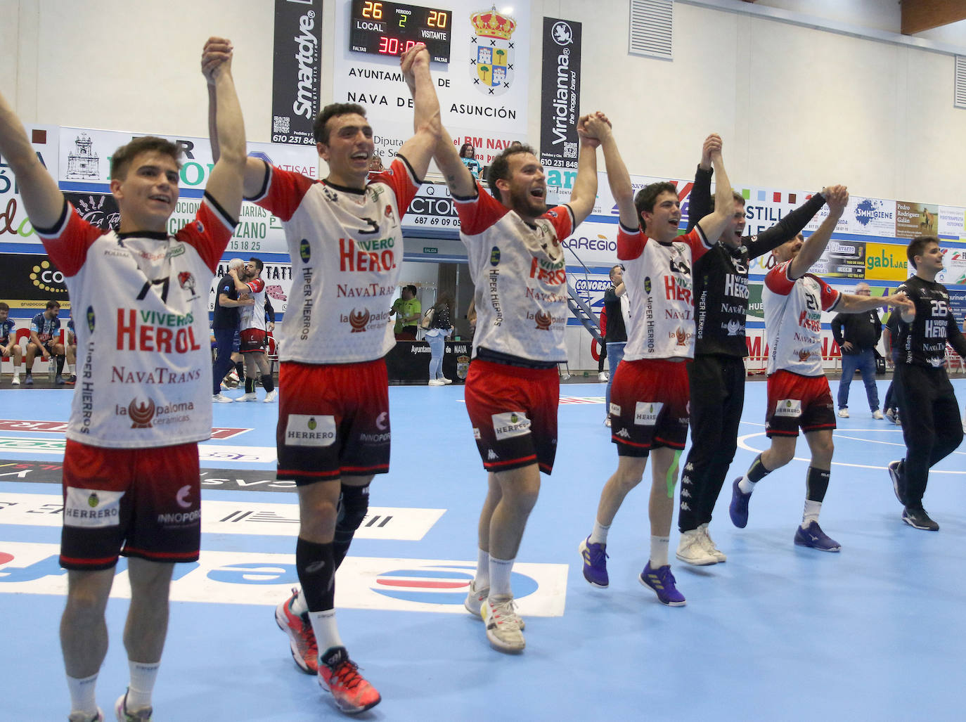 Celebración del ascenso navero a Asobal