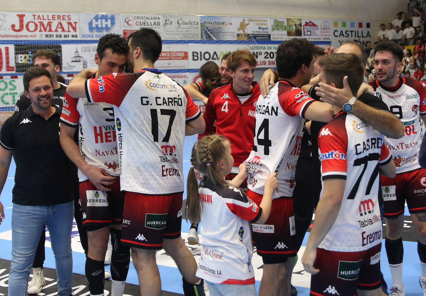 Celebración del ascenso navero a Asobal