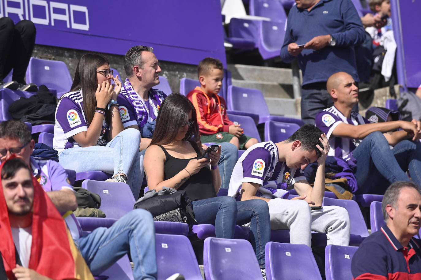 Búscate en la grada del José Zorrilla (4/5)