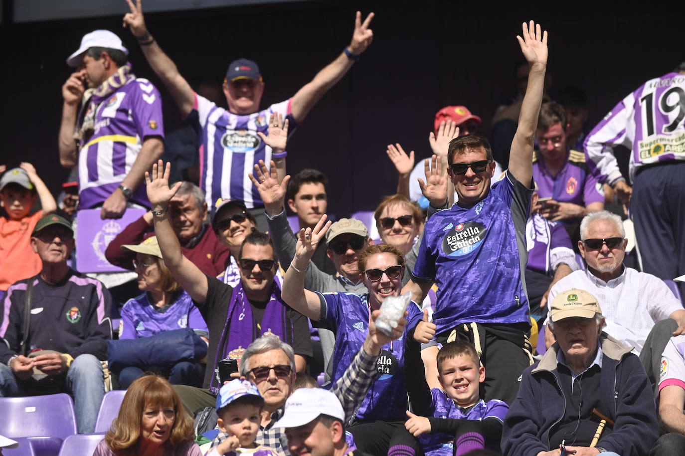 Búscate en la grada del José Zorrilla (1/5)