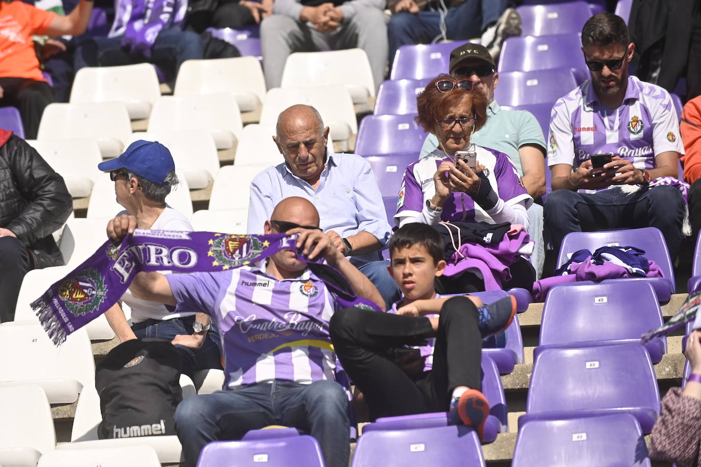 Búscate en la grada del José Zorrilla (2/5)