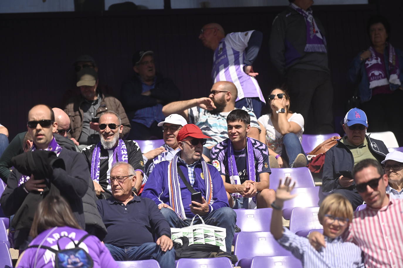 Búscate en la grada del José Zorrilla (2/5)