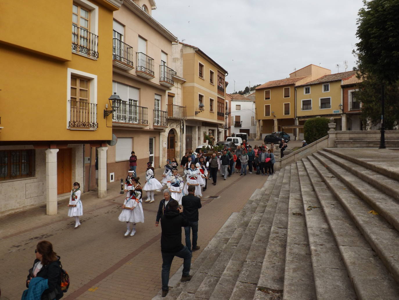 A San Isidro solo hay un camino en Dueñas