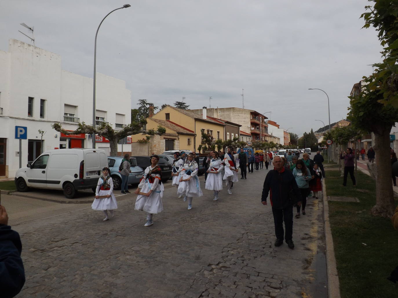 A San Isidro solo hay un camino en Dueñas